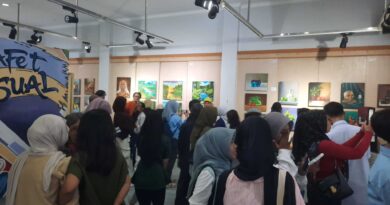 ESTAFET VISUAL: Pameran Seni Rupa Murid dan Guru SMKN 12 Surabaya